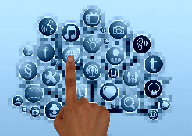 tại sao phải Khai báo website với google