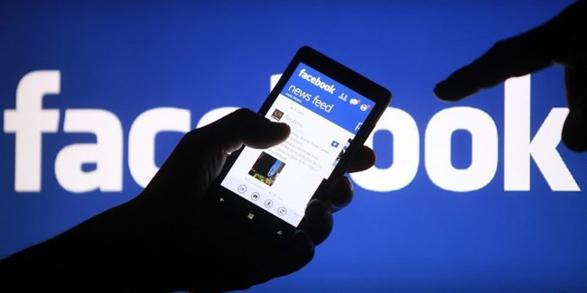 Khủng hoảng facebook và những bê bối dữ liệu bị lún sâu