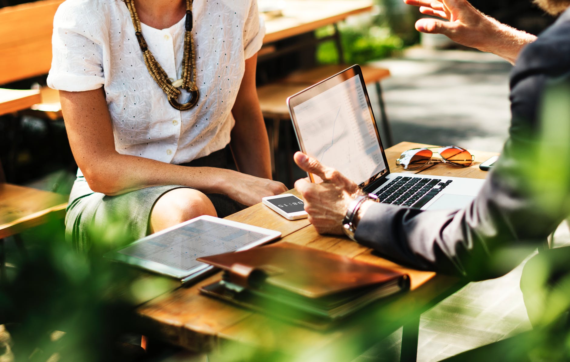 Cách bán hàng online cực hiệu quả cho người mới bắt đầu xây dựng thương hiệu cá nhân trên facebook ảnh 5