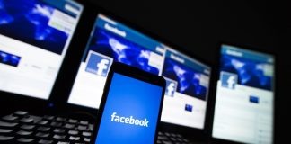 Tạo tài khoản Facebook đơn giản trên Smartphone người dùng Facebook 3