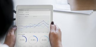 Quảng cáo kỹ thuật số chiếm 50% thị phần trong năm 2020 quảng cáo kỹ thuật số