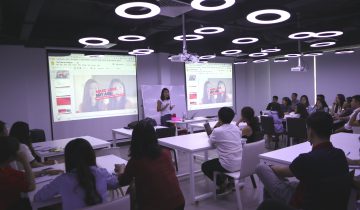 Adsplus.vn trong buổi Internal training cùng Giám đốc đối tác chiến lược Việt Nam training