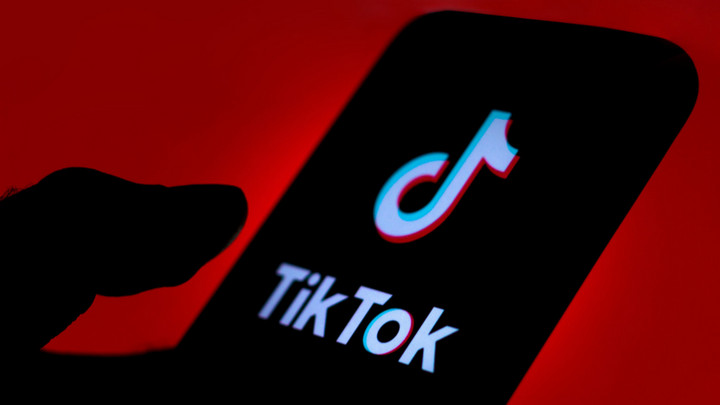 Tiktok giờ sẽ cảnh báo bạn cân nhắc trước khi chia sẻ video chứa thông tin chưa được xác minh