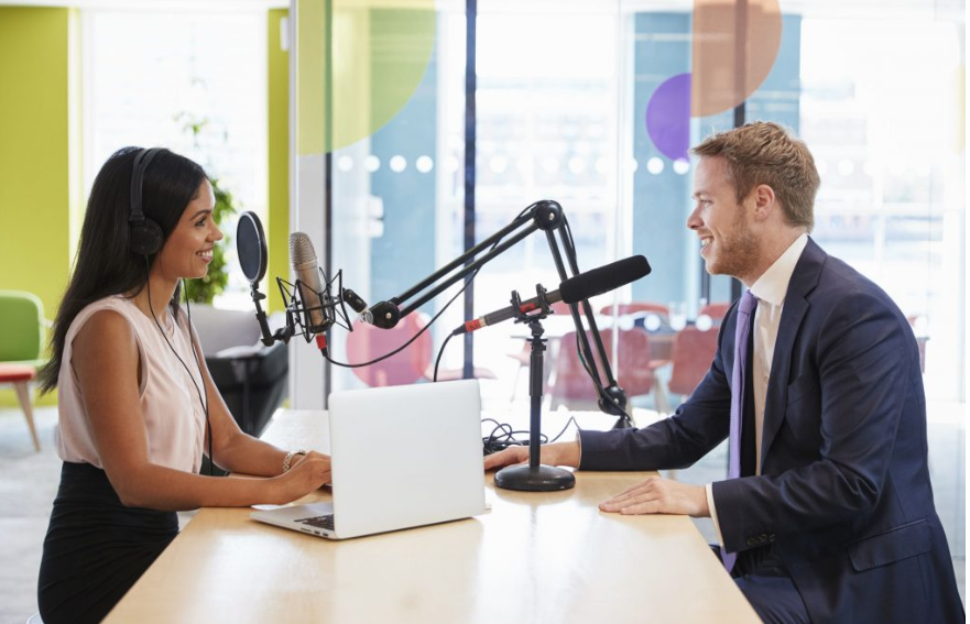Interview Podcasts là gì
