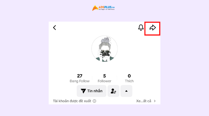 Đầu tiên để chặn một tài khoản trên TikTok bạn cần truy cập vào trang của họ, sau đó nhấn vào dấu mũi tên.