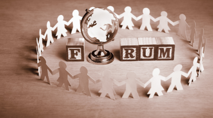 Forum là nơi trao đổi, thảo luận chia sẻ thông tin qua các chủ đề khác nhau