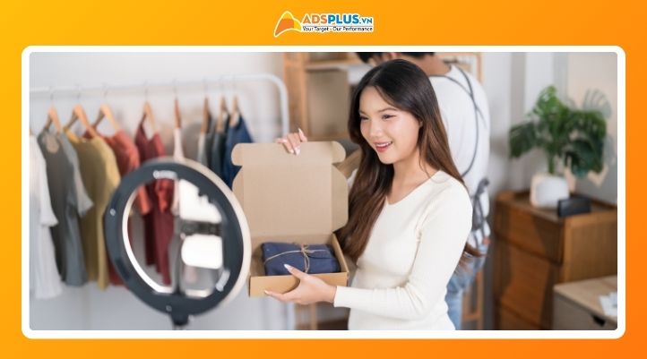 Chuẩn bị góc live và không gian xung quanh