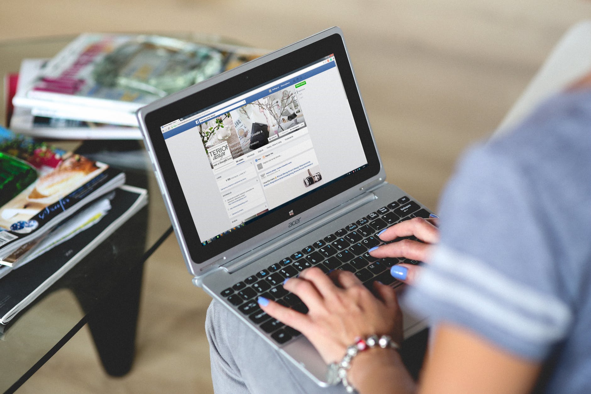 tăng like fanpage