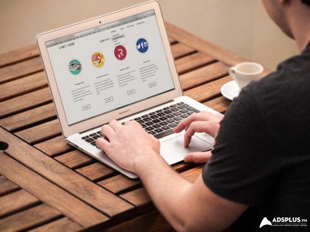 tạo website bán hàng 01